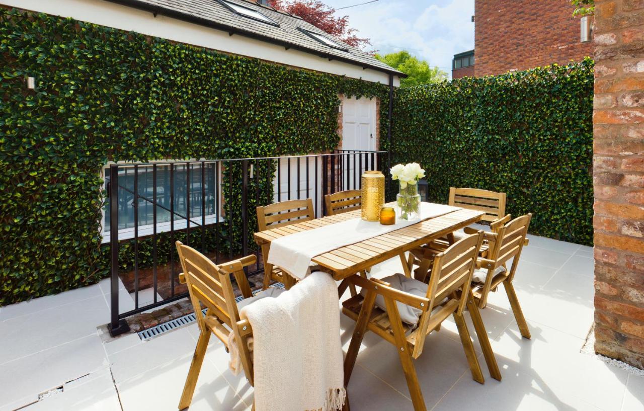 Luxury Georgian Townhouse With Cinema And Parking Villa Chester Exterior photo