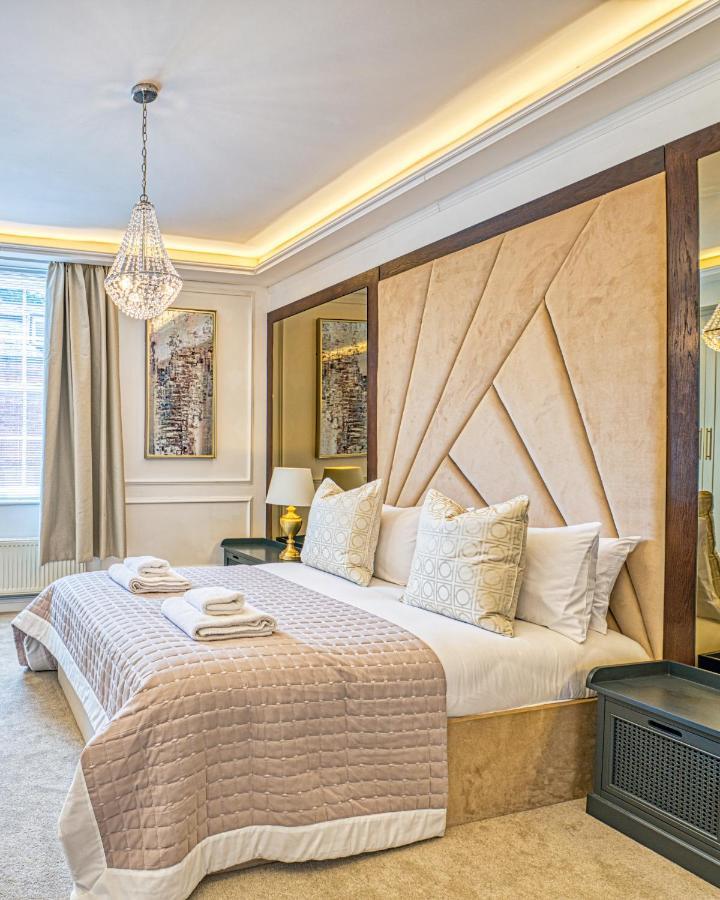 Luxury Georgian Townhouse With Cinema And Parking Villa Chester Exterior photo