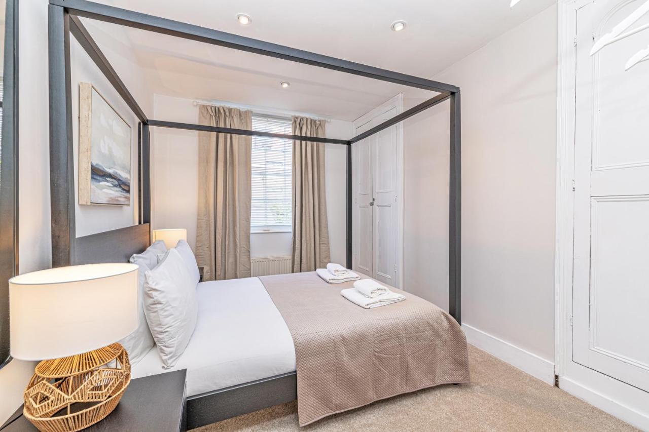 Luxury Georgian Townhouse With Cinema And Parking Villa Chester Exterior photo
